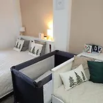 29 Lanovka Apartment *